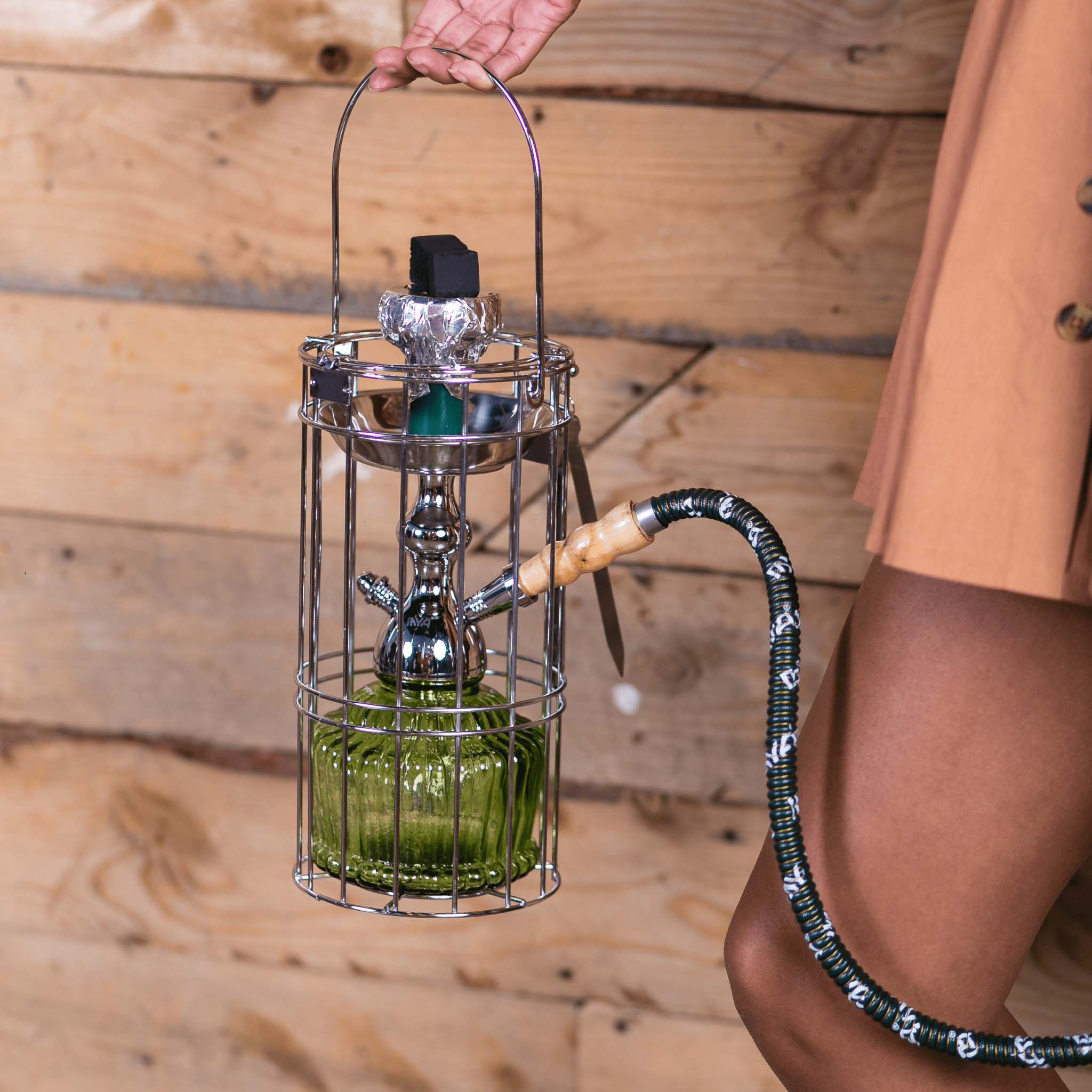 MYA QT Hookah in basket held by model